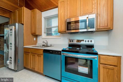 3806 Greenly St, Silver Spring, MD 20906 photo 4