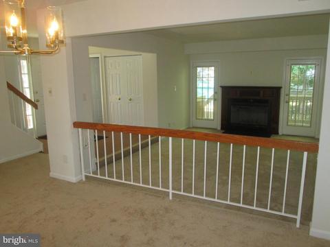22 Dunsinane Ct #58, Silver Spring, MD 20906 photo 5
