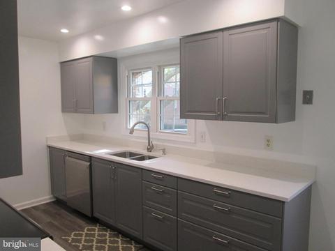 22 Dunsinane Ct #58, Silver Spring, MD 20906 photo 10