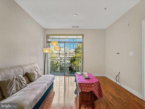 8005 13th St #304, Silver Spring, MD 20910 photo 6