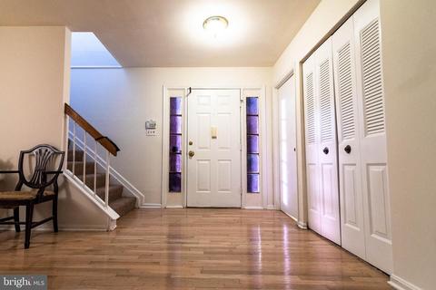 32 Dunsinane Ct #59, Silver Spring, MD 20906 photo 3