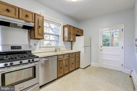 9111 Woodland Dr, Silver Spring, MD 20910 photo 8