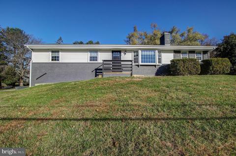 15015 Peachstone Dr, Silver Spring, MD 20905 photo 2