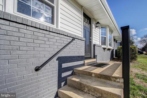 15015 Peachstone Dr, Silver Spring, MD 20905 photo 4
