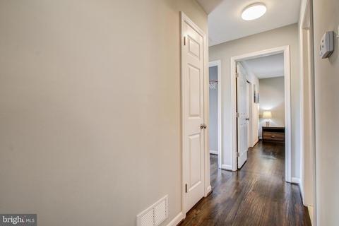 15015 Peachstone Dr, Silver Spring, MD 20905 photo 9
