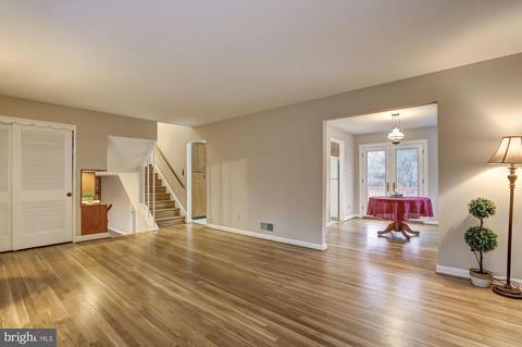 1100 Ednor Rd, Silver Spring, MD 20905 photo 6