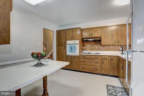 1100 Ednor Rd, Silver Spring, MD 20905 photo 11