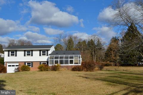 1100 Ednor Rd, Silver Spring, MD 20905 photo 2
