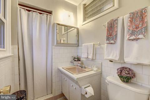 1100 Ednor Rd, Silver Spring, MD 20905 photo 21