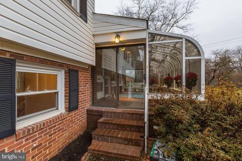 1100 Ednor Rd, Silver Spring, MD 20905 photo 3