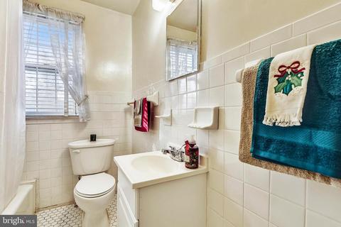 126 Ritchie Ave, Silver Spring, MD 20910 photo 25