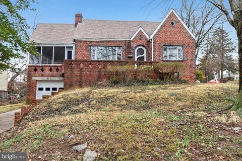1001 Highland Dr, Silver Spring, MD 20910 photo 1