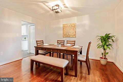 1404 Winding Waye Ln, Silver Spring, MD 20902 photo 11
