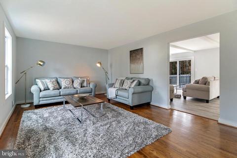 1404 Winding Waye Ln, Silver Spring, MD 20902 photo 3