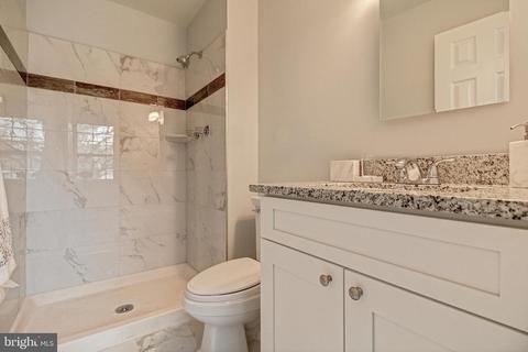 1404 Winding Waye Ln, Silver Spring, MD 20902 photo 21