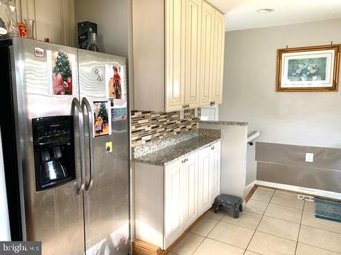 10201 Mckenney Ave, Silver Spring, MD 20902 photo 9