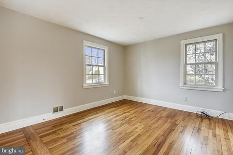 2718 Urbana Dr, Silver Spring, MD 20906 photo 12