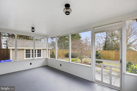 2718 Urbana Dr, Silver Spring, MD 20906 photo 14