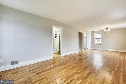 2718 Urbana Dr, Silver Spring, MD 20906 photo 11