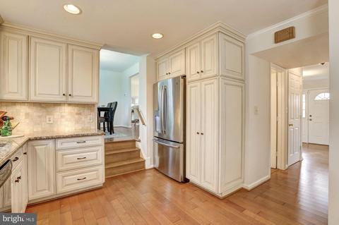 2308 Hidden Valley Ln, Silver Spring, MD 20904 photo 12