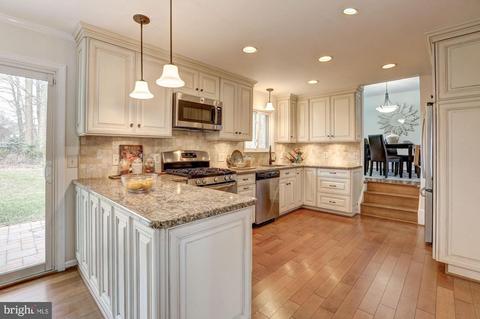 2308 Hidden Valley Ln, Silver Spring, MD 20904 photo 10