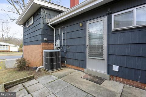 900 Hyde Rd, Silver Spring, MD 20902 photo 25
