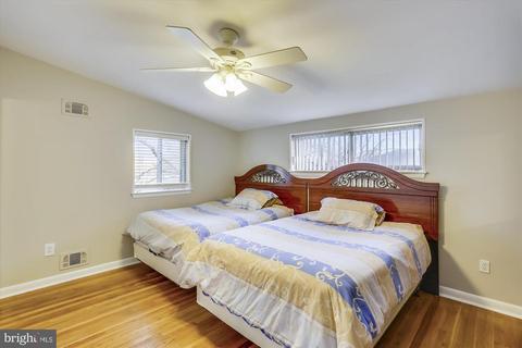 900 Hyde Rd, Silver Spring, MD 20902 photo 19