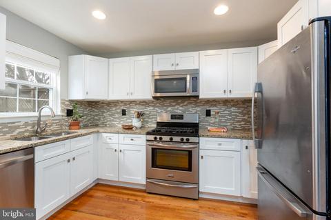 1807 Locust Grove Rd, Silver Spring, MD 20910 photo 22