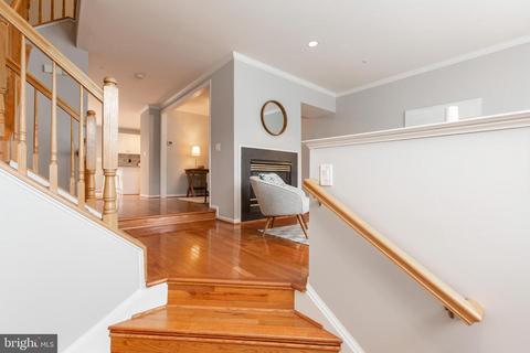 1807 Locust Grove Rd, Silver Spring, MD 20910 photo 5