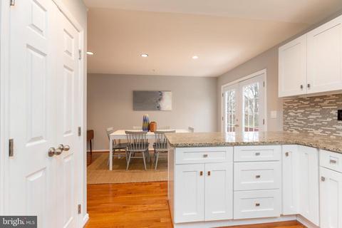 1807 Locust Grove Rd, Silver Spring, MD 20910 photo 25
