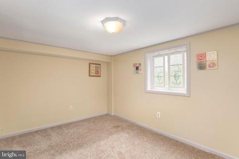 17227 Donora Rd, Silver Spring, MD 20905 photo 35