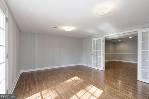 9704 Admiralty Dr, Silver Spring, MD 20910 photo 26