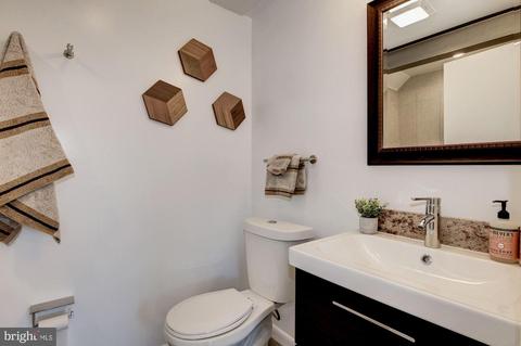 602 Sisson St, Silver Spring, MD 20902 photo 30