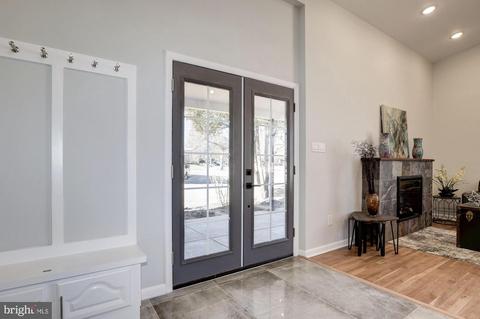 602 Sisson St, Silver Spring, MD 20902 photo 2