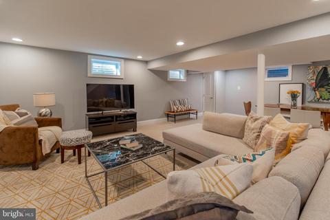 205 Normandy Dr, Silver Spring, MD 20901 photo 47