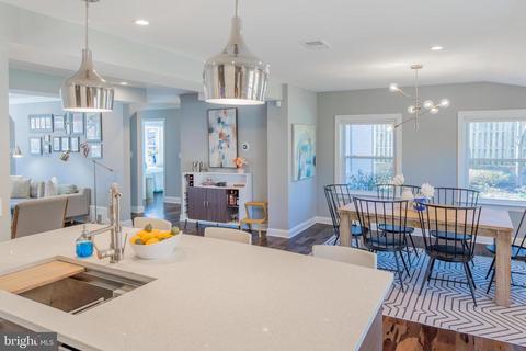 205 Normandy Dr, Silver Spring, MD 20901 photo 19