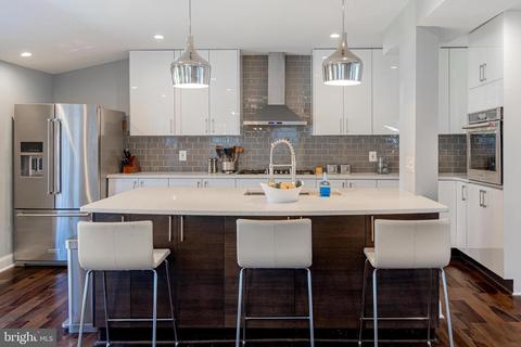 205 Normandy Dr, Silver Spring, MD 20901 photo 13