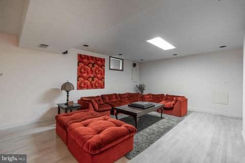 11415 Catalina Ter, Silver Spring, MD 20902 photo 24