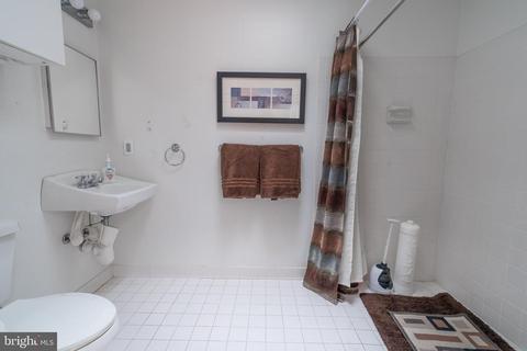 11415 Catalina Ter, Silver Spring, MD 20902 photo 28