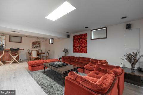 11415 Catalina Ter, Silver Spring, MD 20902 photo 23