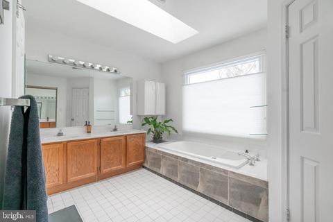 11415 Catalina Ter, Silver Spring, MD 20902 photo 14