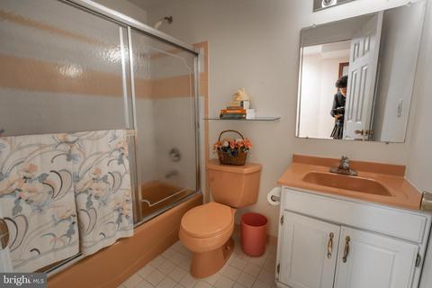 11415 Catalina Ter, Silver Spring, MD 20902 photo 25
