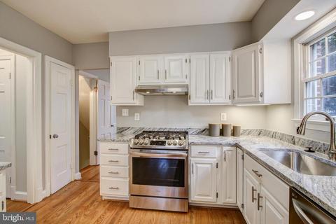 1530 Red Oak Dr, Silver Spring, MD 20910 photo 11
