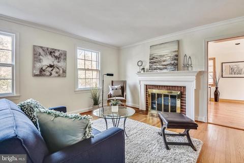 1540 Live Oak Dr, Silver Spring, MD 20910 photo 3