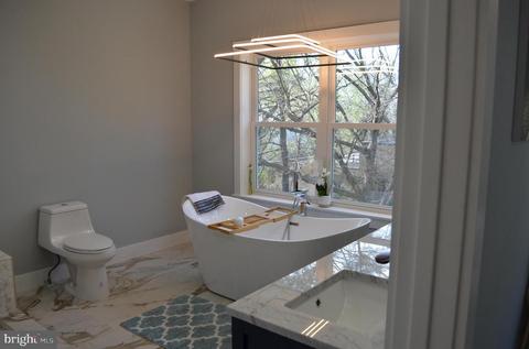 1907 Locust Grove Rd, Silver Spring, MD 20910 photo 70