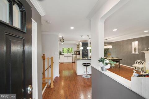432 Branch Dr, Silver Spring, MD 20901 photo 3