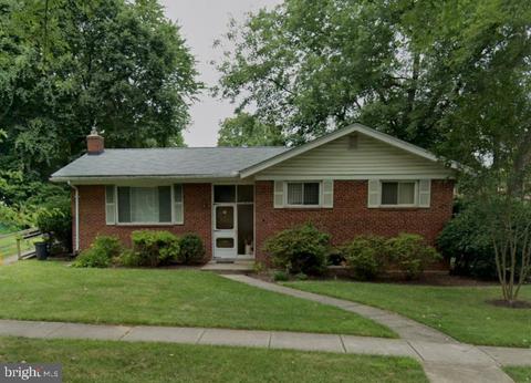 1815 Reedie Dr, Silver Spring, MD 20902 photo 1