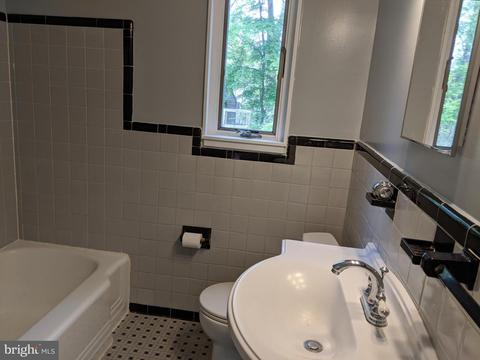 616 Eldrid Dr, Silver Spring, MD 20904 photo 19