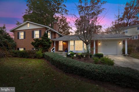 1416 Crestridge Dr, Silver Spring, MD 20910 photo 1