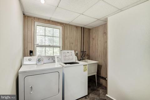 15020 Wellwood Rd, Silver Spring, MD 20905 photo 18